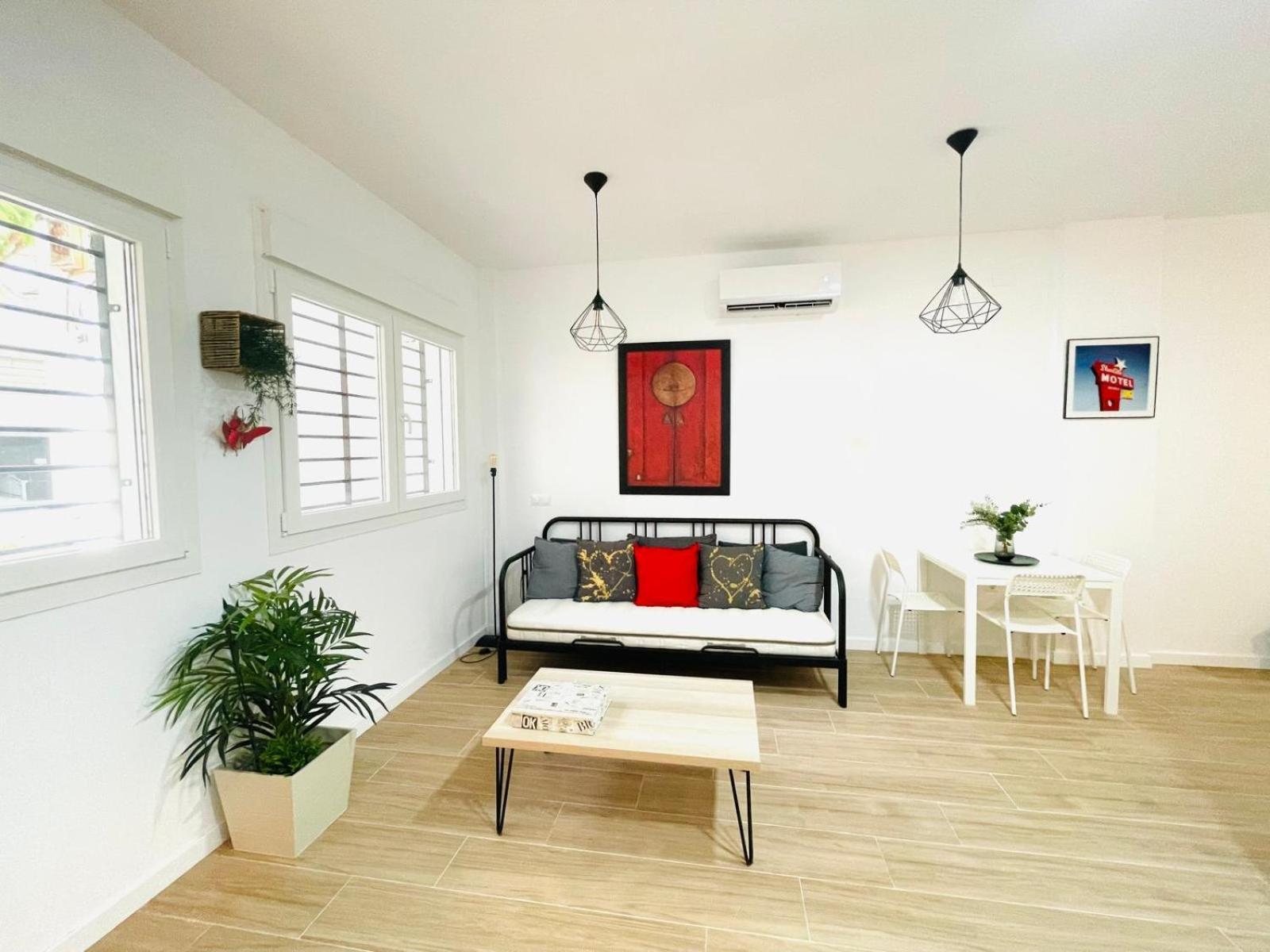 Completo Y Bello Apartamento En Malaga Exterior photo